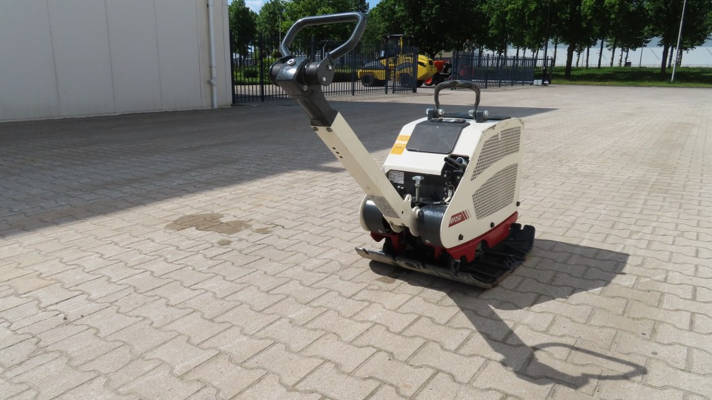 Dynapac DRP 25 D - Vibračná doska: obrázok 2 Dynapac DRP 25 D - Vibračná doska: obrázok 2
