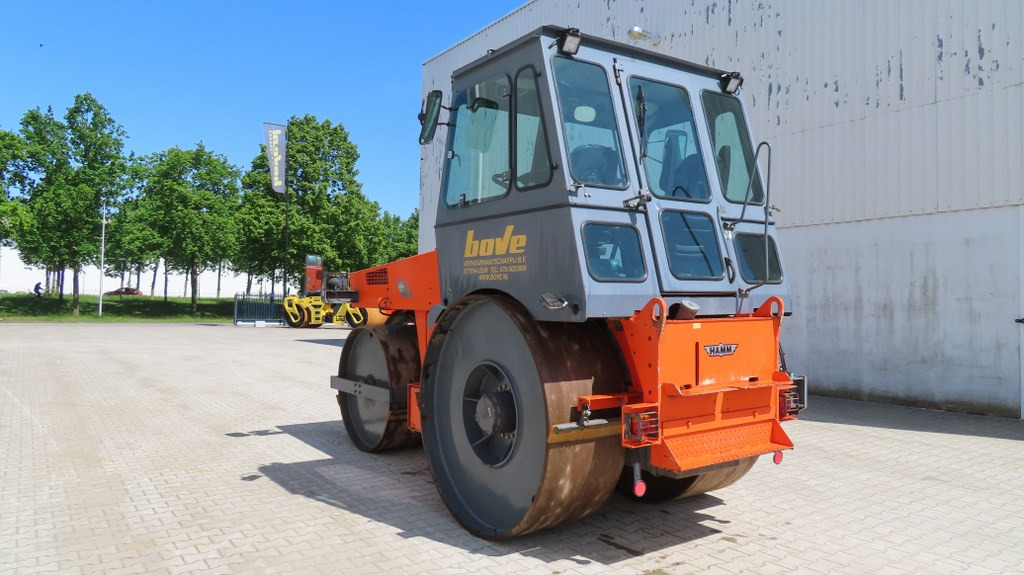 Hamm HW 90 B - Valec: obrázok 4 Hamm HW 90 B - Valec: obrázok 4