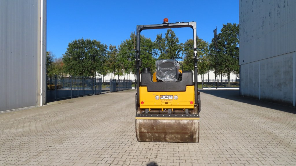 JCB CT380-130 - Cestný valec: obrázok 3 JCB CT380-130 - Cestný valec: obrázok 3