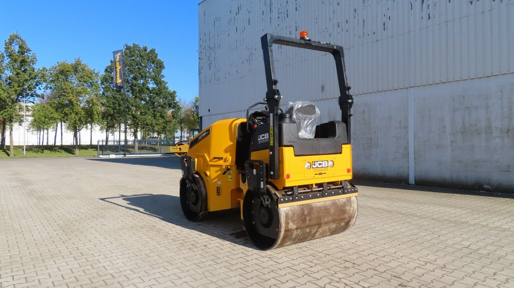 JCB CT380-130 - Cestný valec: obrázok 4 JCB CT380-130 - Cestný valec: obrázok 4