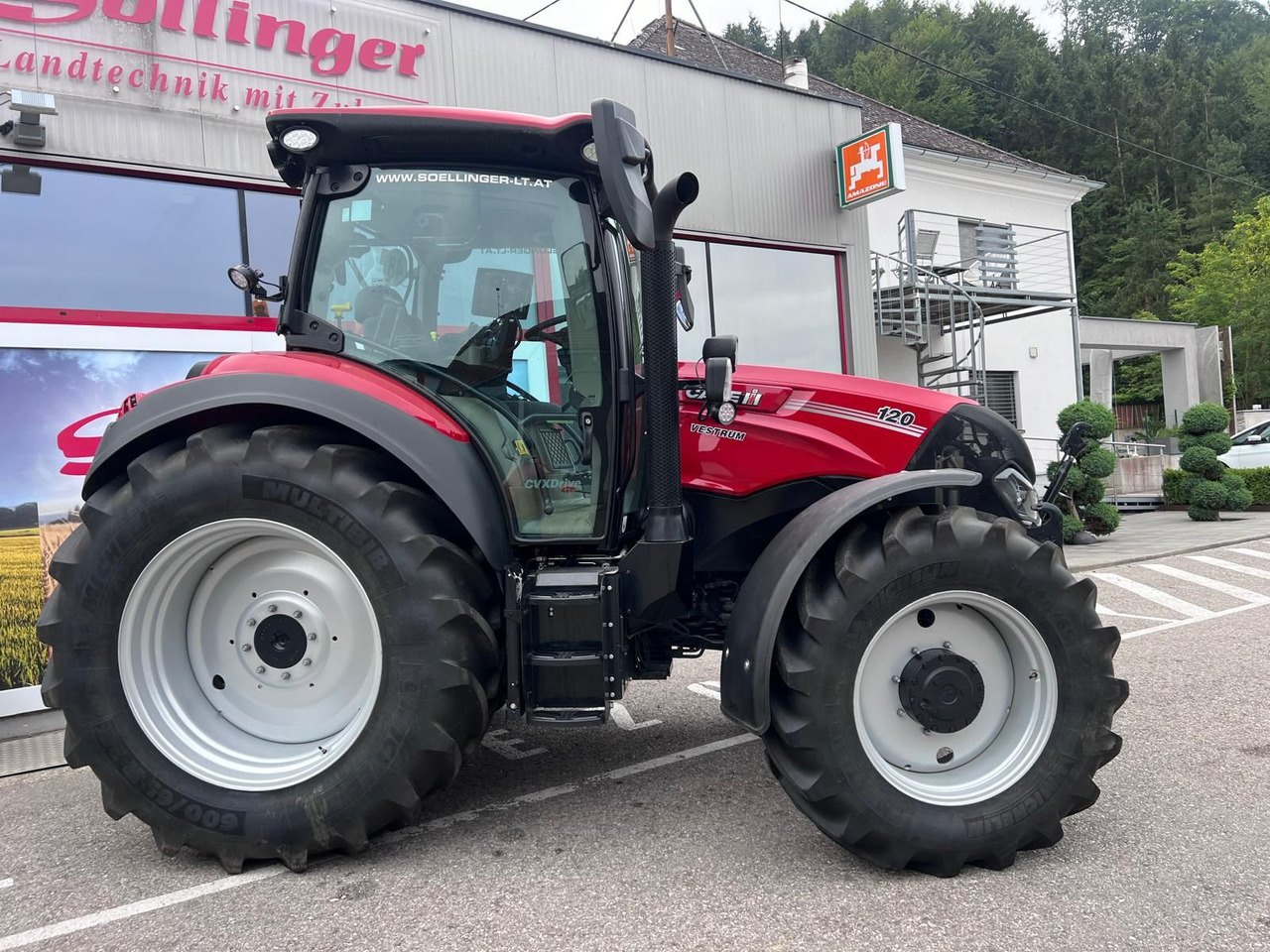 Case IH Vestrum 120 CVXDrive (MY23) - Traktor: obrázok 4 Case IH Vestrum 120 CVXDrive (MY23) - Traktor: obrázok 4