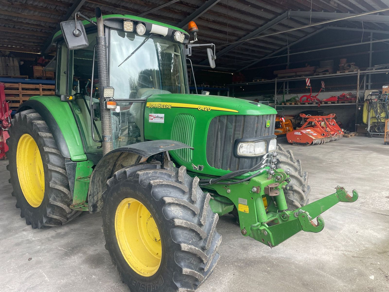 John Deere 6420 SE - Traktor: obrázok 3 John Deere 6420 SE - Traktor: obrázok 3
