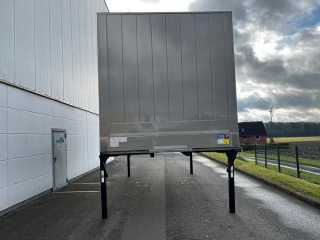 Krone Wechselkoffer Heck Alu.- Rolltor - Skříňová nadstavba: obrázok 3 Krone Wechselkoffer Heck Alu.- Rolltor - Skříňová nadstavba: obrázok 3