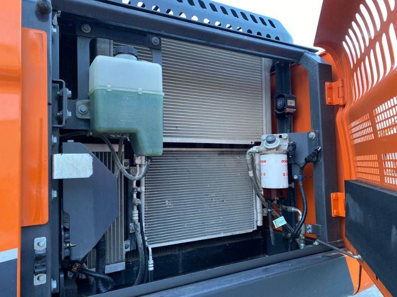 Doosan DX 225 LC - Pásové rýpadlo: obrázok 4 Doosan DX 225 LC - Pásové rýpadlo: obrázok 4
