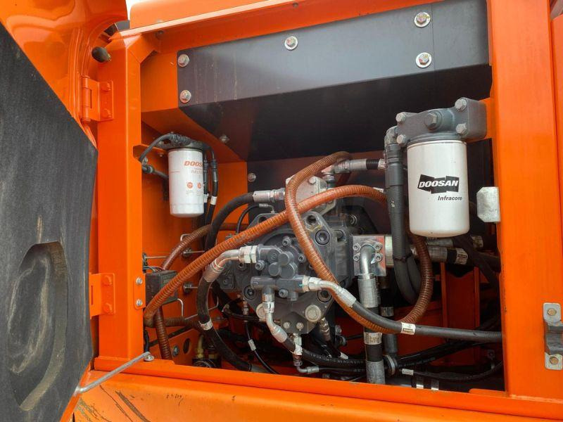 Doosan DX 225 LC - Pásové rýpadlo: obrázok 4 Doosan DX 225 LC - Pásové rýpadlo: obrázok 4