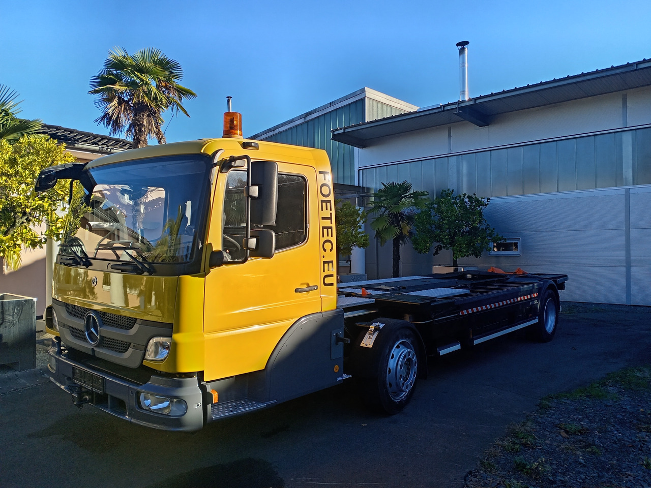 Kamag Mercedes-Benz Kamag Wiesel / WBH25 / KB3659 / mit Ganrantie - Kontejnérový podvozek/ Výměnná nástavba: obrázok 2 Kamag Mercedes-Benz Kamag Wiesel / WBH25 / KB3659 / mit Ganrantie - Kontejnérový podvozek/ Výměnná nástavba: obrázok 2