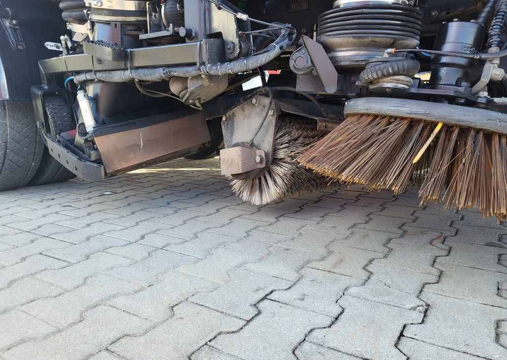 Auto na odvoz odpadu Renault Midlum: obrázok 16