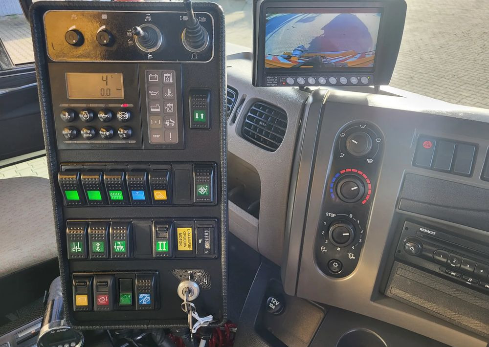 Auto na odvoz odpadu Renault Midlum: obrázok 9