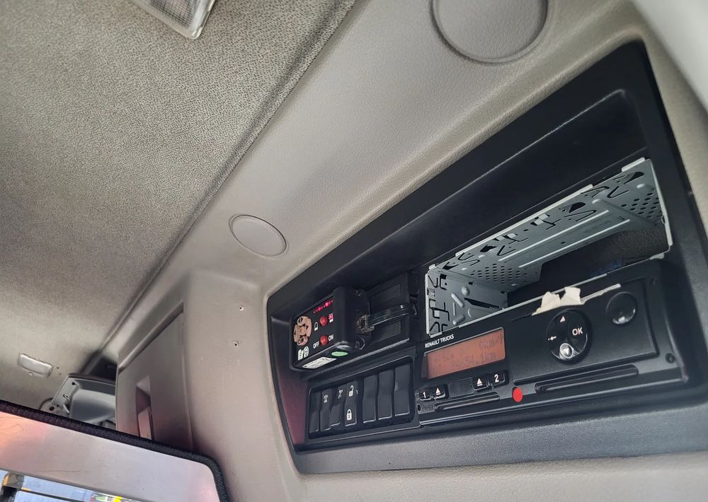 Auto na odvoz odpadu Renault Midlum: obrázok 11