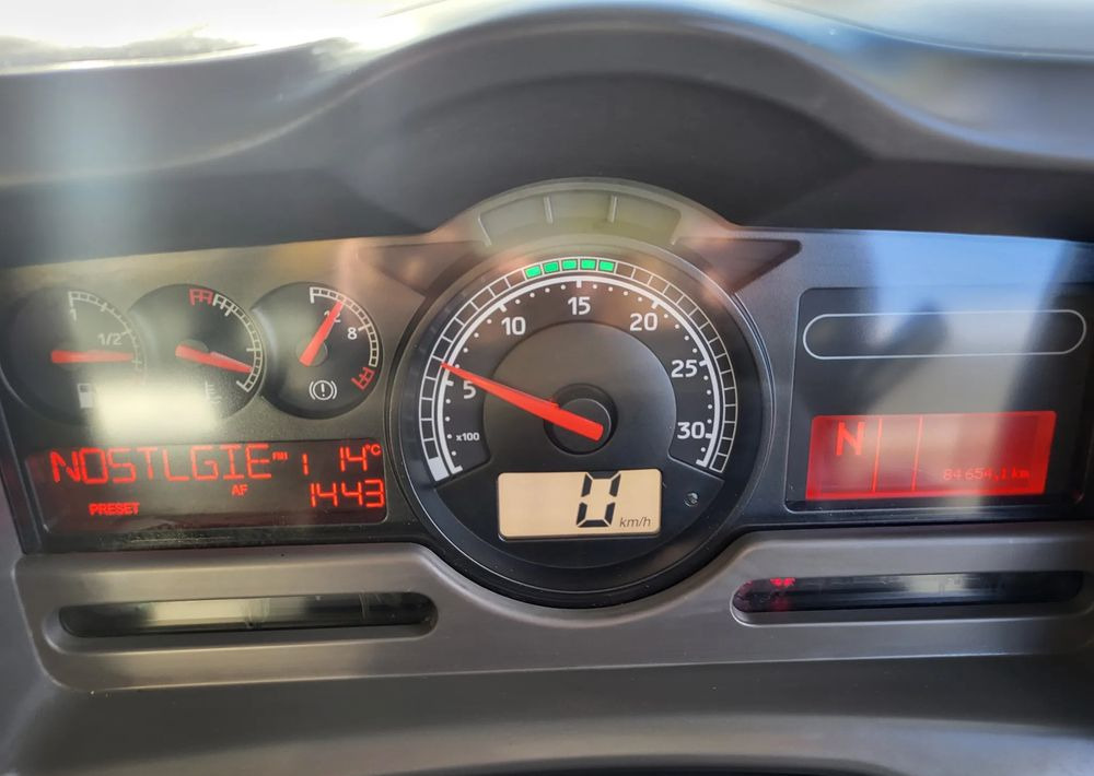 Auto na odvoz odpadu Renault Midlum: obrázok 13