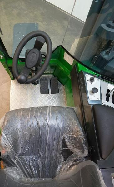 Combilift C5000XLE - 4-cestný skladový zakladač: obrázok 3 Combilift C5000XLE - 4-cestný skladový zakladač: obrázok 3