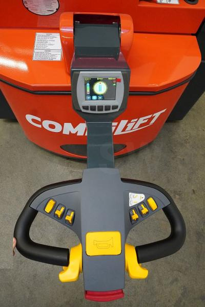Combilift WR4 - 4-cestný skladový zakladač: obrázok 4 Combilift WR4 - 4-cestný skladový zakladač: obrázok 4