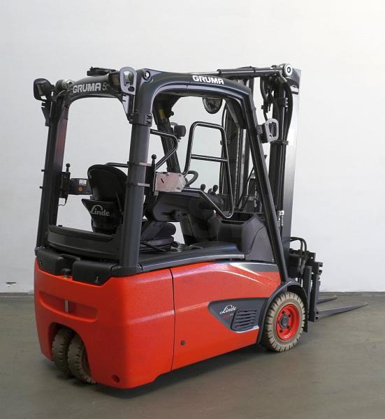 Linde E 16 EVO 386-02 - Elektrický vysokozdvižný vozík: obrázok 5 Linde E 16 EVO 386-02 - Elektrický vysokozdvižný vozík: obrázok 5