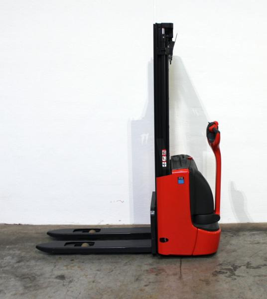 Linde L 10 1172 - Stohovač: obrázok 4 Linde L 10 1172 - Stohovač: obrázok 4