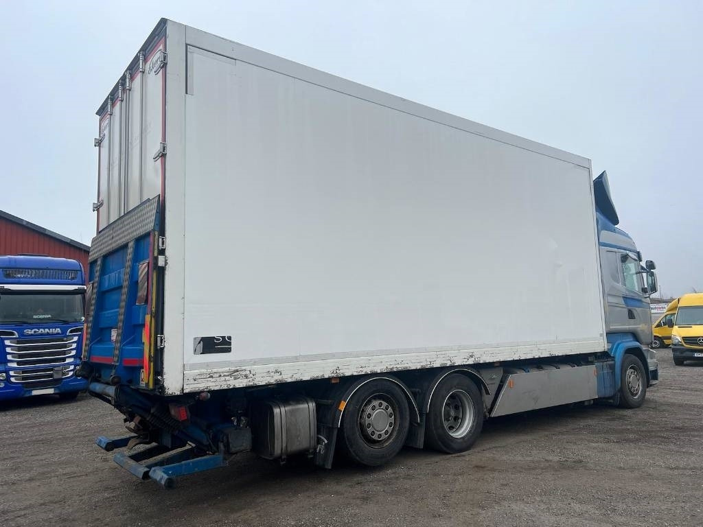 Scania R490 LB 6X2*4 MNB serie 6983 Euro 6 - Chladirenské nákladné vozidlo: obrázok 3 Scania R490 LB 6X2*4 MNB serie 6983 Euro 6 - Chladirenské nákladné vozidlo: obrázok 3