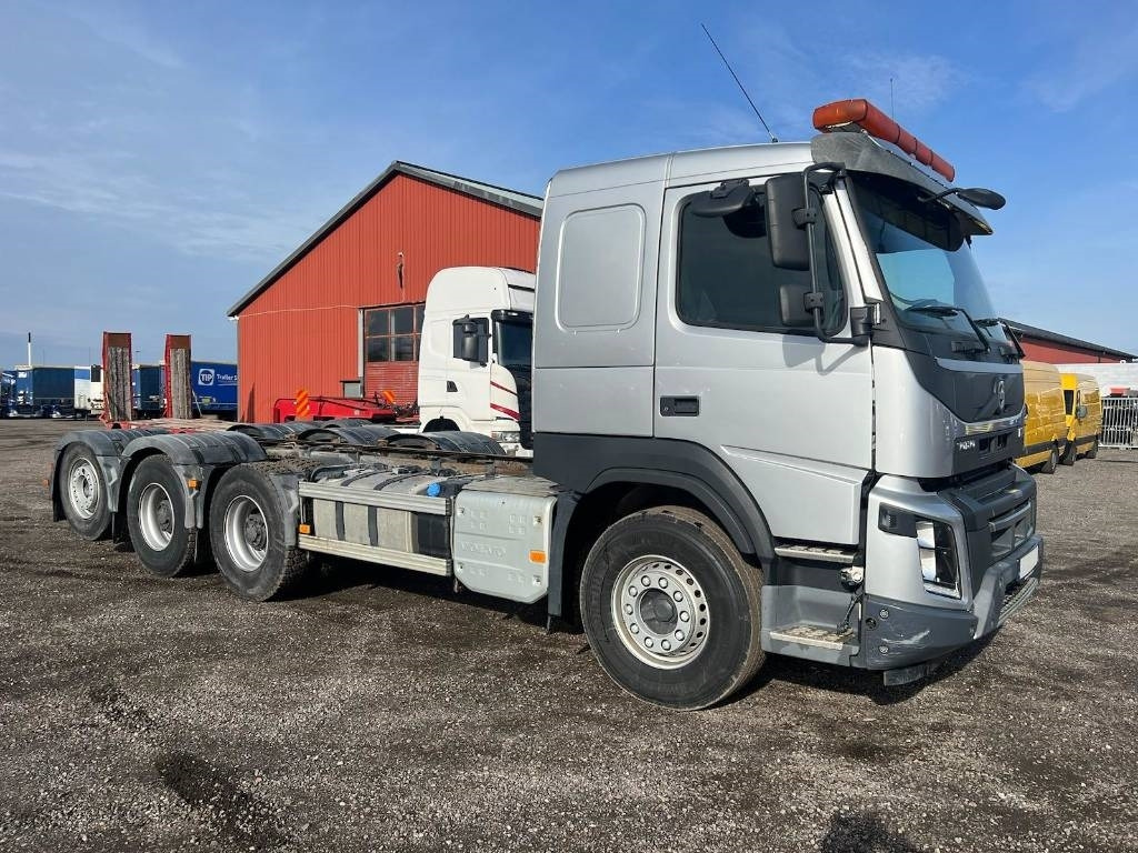 Volvo FM 8x4 serie 4132 Euro 6 - Podvozek s kabinou: obrázok 2 Volvo FM 8x4 serie 4132 Euro 6 - Podvozek s kabinou: obrázok 2