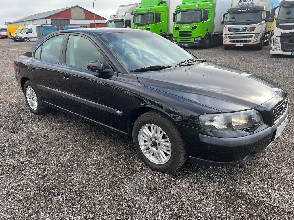 Volvo R + S60 serie 4044 - Automobil: obrázok 2 Volvo R + S60 serie 4044 - Automobil: obrázok 2