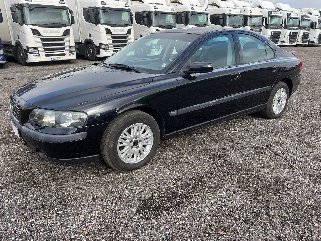 Volvo R + S60 serie 4044 - Automobil: obrázok 1 Volvo R + S60 serie 4044 - Automobil: obrázok 1
