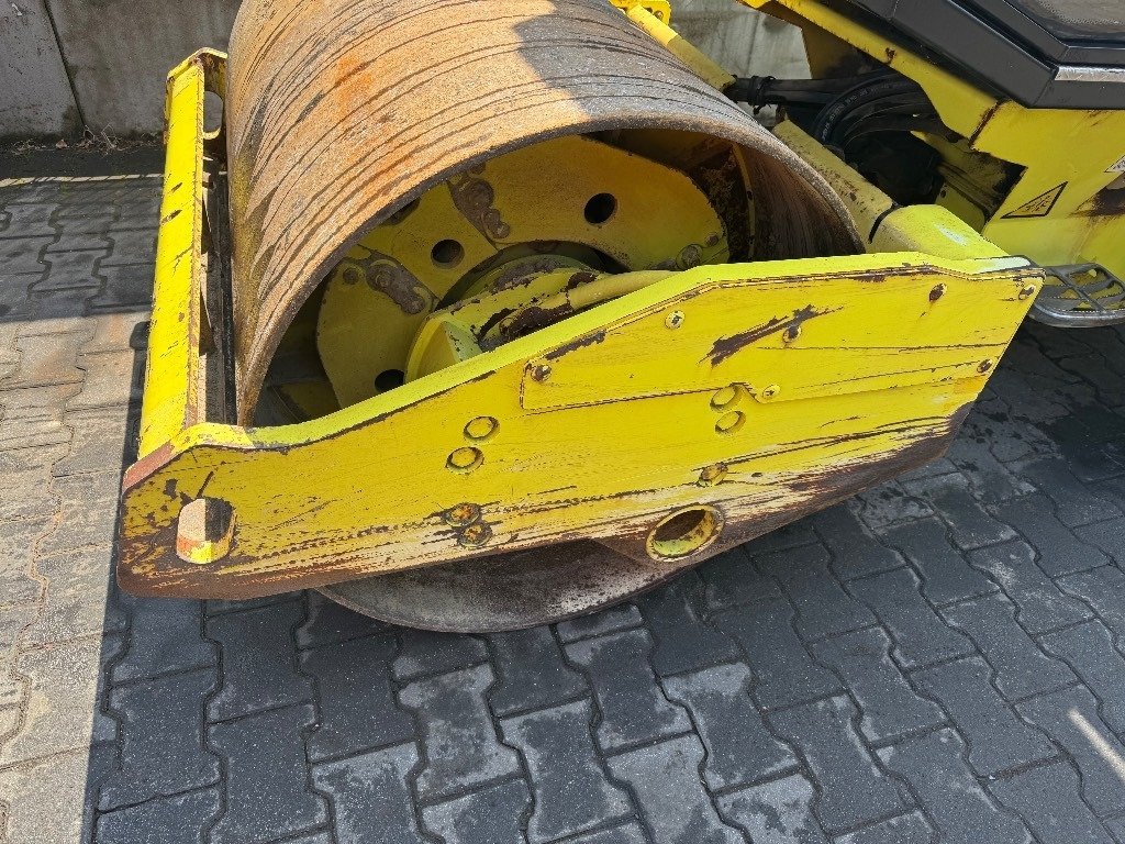 Ammann Rammax RW 3005 - Kombinovaný valec: obrázok 3 Ammann Rammax RW 3005 - Kombinovaný valec: obrázok 3