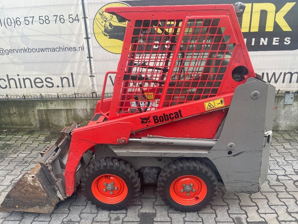Bobcat S 70  - Šmykom riadený nakladač: obrázok 3 Bobcat S 70  - Šmykom riadený nakladač: obrázok 3