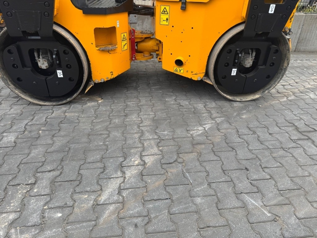 JCB VMT 430-130 - Cestný valec: obrázok 4 JCB VMT 430-130 - Cestný valec: obrázok 4