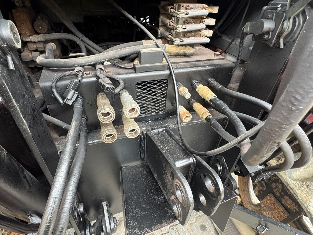 Traktor Kubota KM 90 D: obrázok 9 Traktor Kubota KM 90 D: obrázok 9