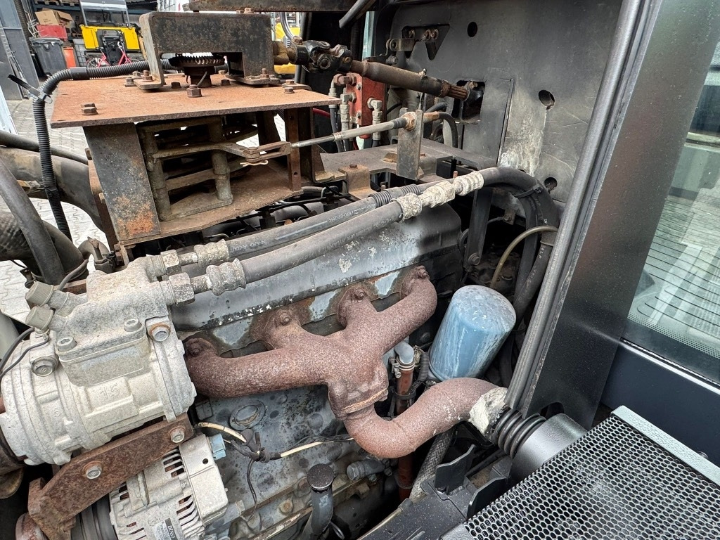 Traktor Kubota KM 90 D: obrázok 10 Traktor Kubota KM 90 D: obrázok 10