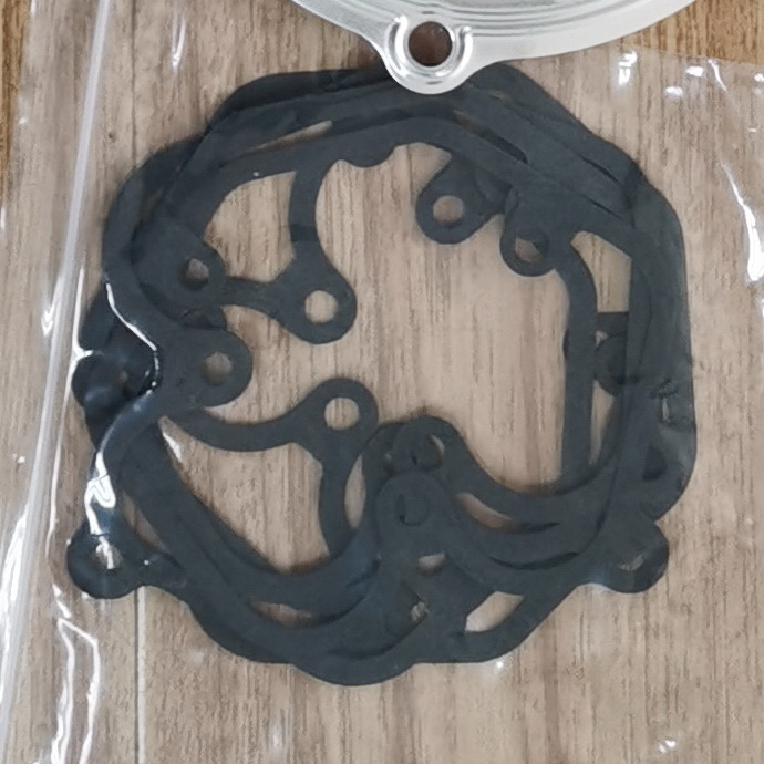 KOOP Original Oil Pressure Relief Valve Gaskets - Tesnenia motora pre Kolesový nakladač: obrázok 1 KOOP Original Oil Pressure Relief Valve Gaskets - Tesnenia motora pre Kolesový nakladač: obrázok 1