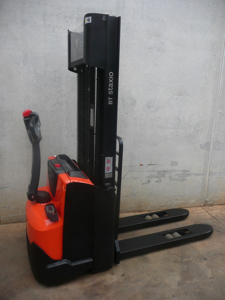 BT SWE 100 - Stohovač: obrázok 3 BT SWE 100 - Stohovač: obrázok 3