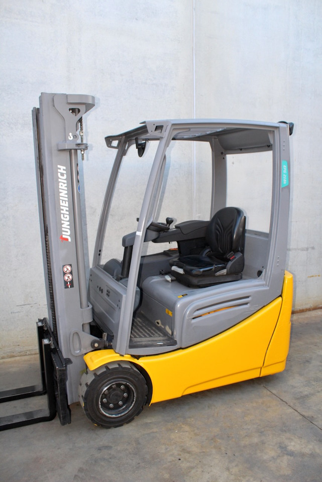 Jungheinrich EFG 218K 470 DZ - Elektrický vysokozdvižný vozík: obrázok 3 Jungheinrich EFG 218K 470 DZ - Elektrický vysokozdvižný vozík: obrázok 3