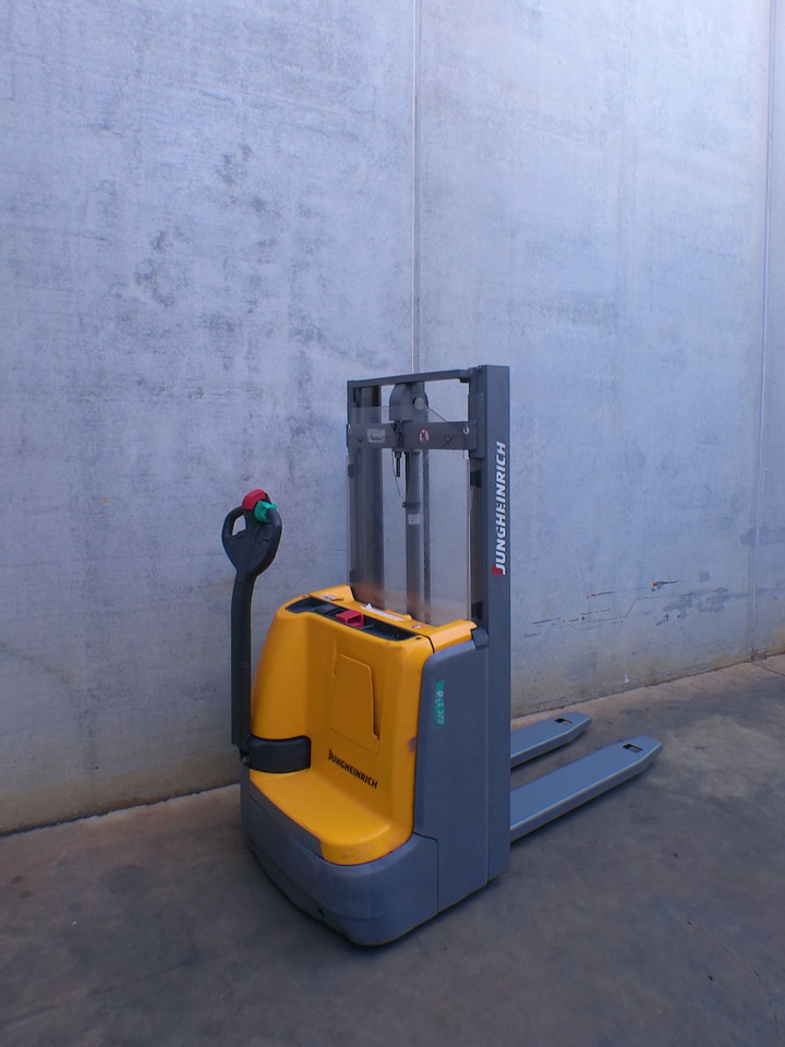 Jungheinrich EJC 110 250 ZT Li-Ion - Stohovač: obrázok 3 Jungheinrich EJC 110 250 ZT Li-Ion - Stohovač: obrázok 3