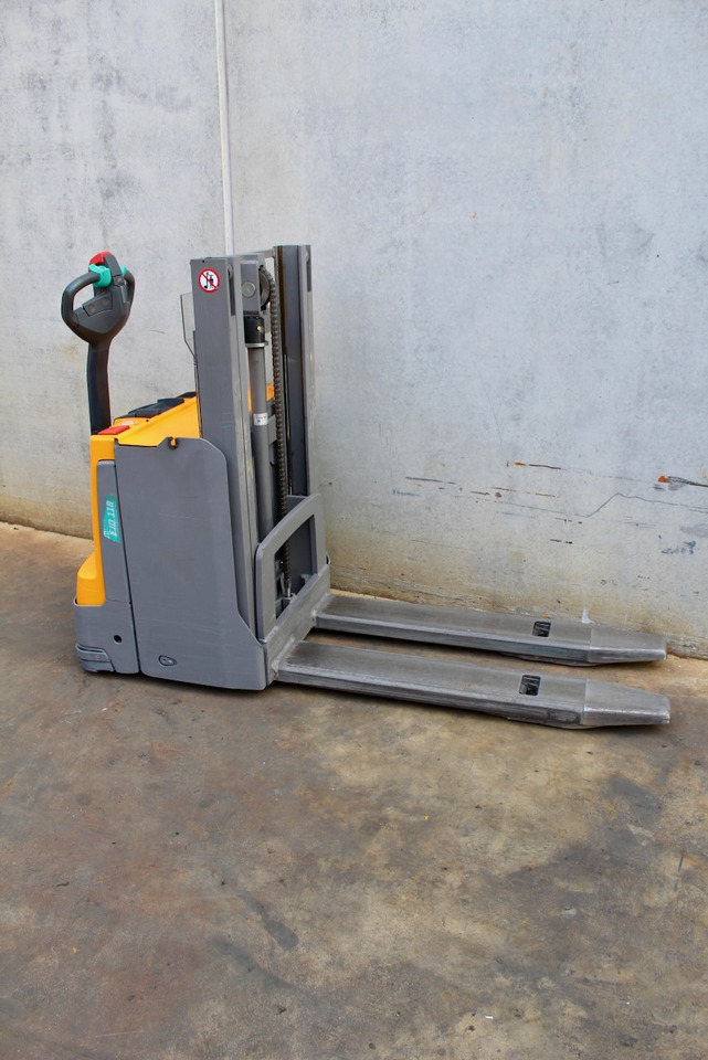 Jungheinrich EJD 118 166 ZT - Stohovač: obrázok 4 Jungheinrich EJD 118 166 ZT - Stohovač: obrázok 4