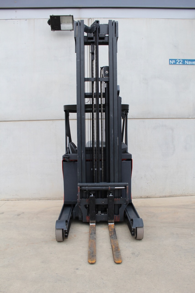 Linde R 16 - Skladový zakladač: obrázok 5 Linde R 16 - Skladový zakladač: obrázok 5