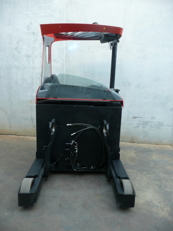 Toyota RRE 160 - Skladový zakladač: obrázok 5 Toyota RRE 160 - Skladový zakladač: obrázok 5