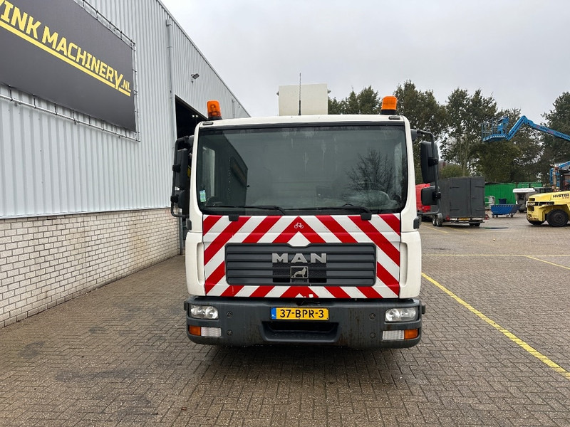 BISON Palfinger TKA 17 - Automobilová plošina: obrázok 3 BISON Palfinger TKA 17 - Automobilová plošina: obrázok 3