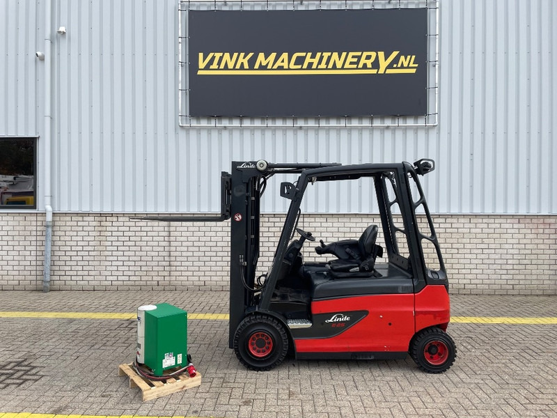 Elektrický vysokozdvižný vozík Linde E 25 L-01: obrázok 18 Elektrický vysokozdvižný vozík Linde E 25 L-01: obrázok 18