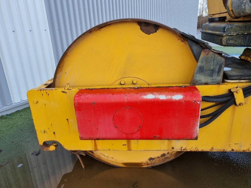 Valec Dynapac CS14, Vält: obrázok 15 Valec Dynapac CS14, Vält: obrázok 15