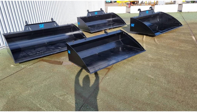 SE Equipment / Planeringsskopa / 2200 / 2400/ 2500 - Lyžica pre Stavebné stroje: obrázok 1 SE Equipment / Planeringsskopa / 2200 / 2400/ 2500 - Lyžica pre Stavebné stroje: obrázok 1