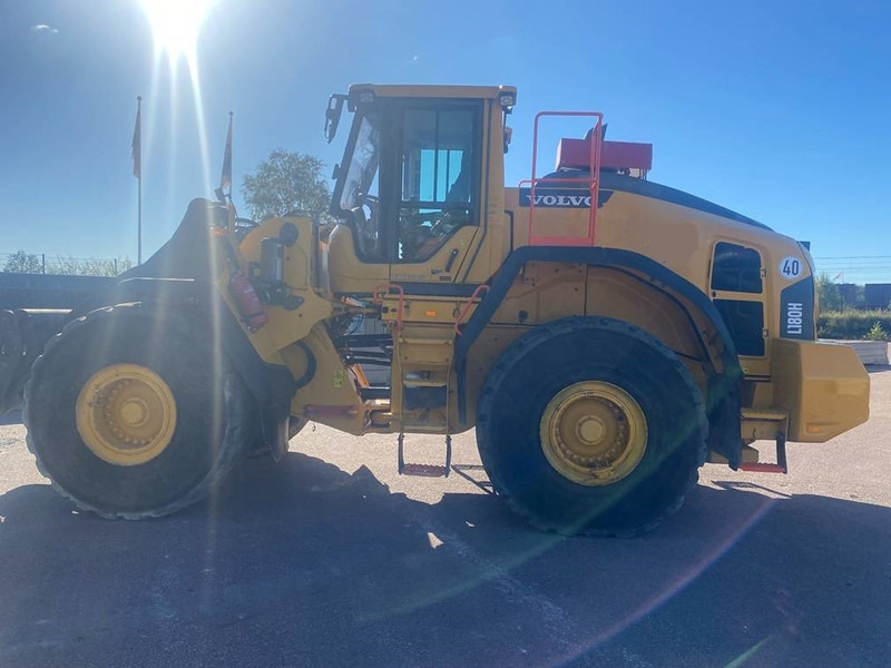 Volvo L 180 H - Kolesový nakladač: obrázok 2 Volvo L 180 H - Kolesový nakladač: obrázok 2