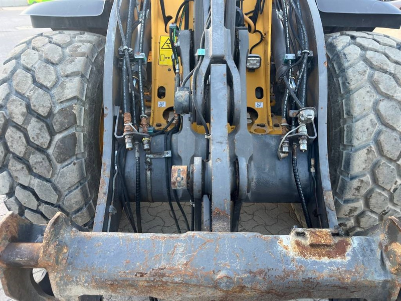 Kolesový nakladač Volvo L 60 H: obrázok 9