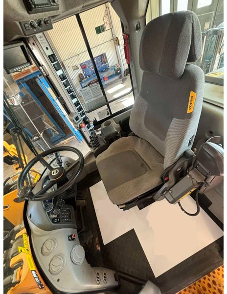 Volvo L 90 H - Kolesový nakladač: obrázok 3 Volvo L 90 H - Kolesový nakladač: obrázok 3