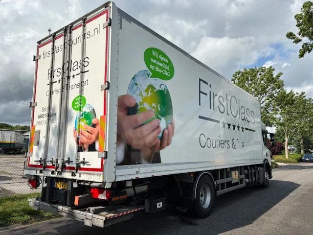 Scania P280 Closed box taillift 2000 kg Fuel CNG ADR 2 units in stock - Skříňový nákladní auto: obrázok 4 Scania P280 Closed box taillift 2000 kg Fuel CNG ADR 2 units in stock - Skříňový nákladní auto: obrázok 4