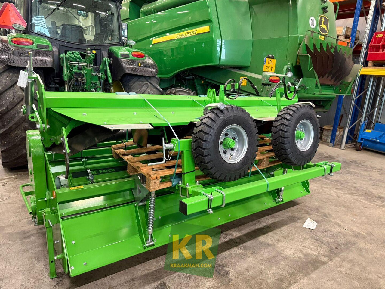 AVR GE Force - Stroj na obrábanie pôdy: obrázok 2 AVR GE Force - Stroj na obrábanie pôdy: obrázok 2