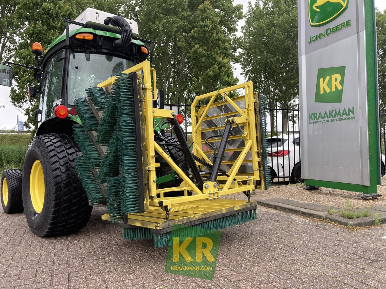 Bristly Power 3.2 bostelmachine Rolugro - Zametač: obrázok 1 Bristly Power 3.2 bostelmachine Rolugro - Zametač: obrázok 1