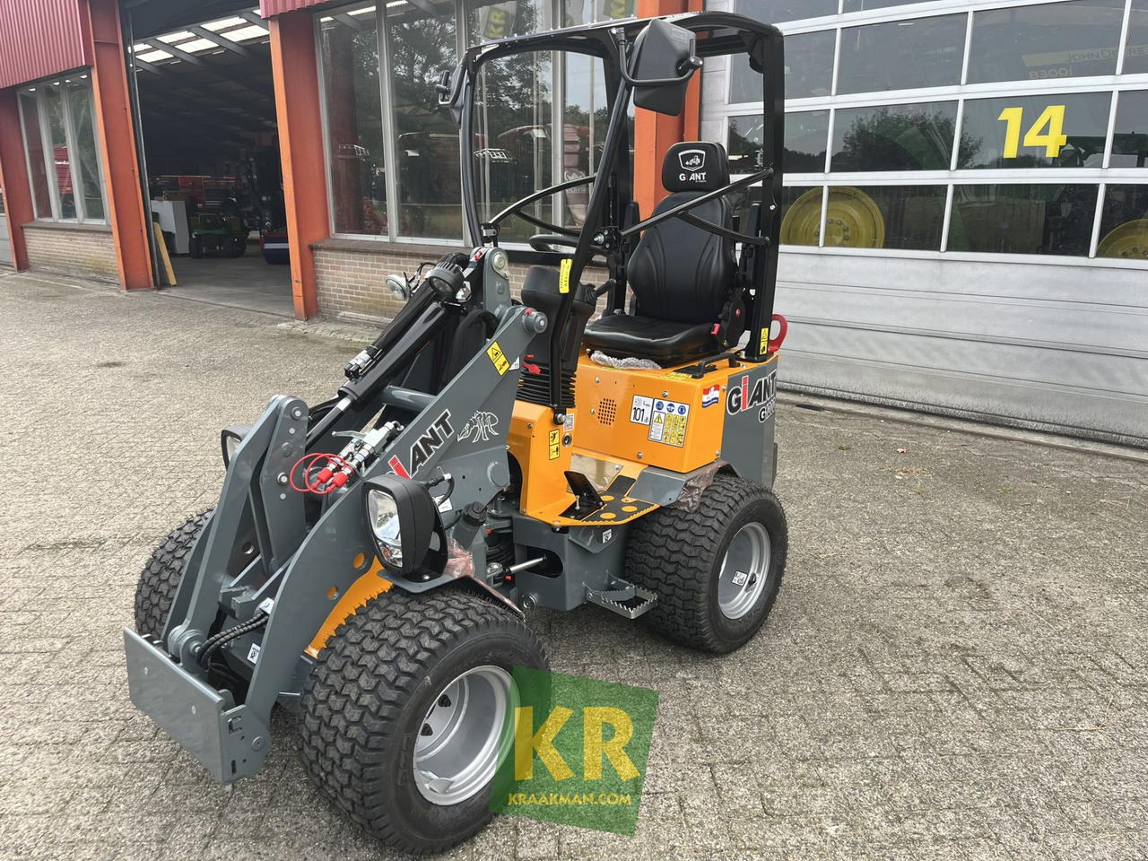 G1200 Giant  - Kĺbový nakladač: obrázok 1 G1200 Giant  - Kĺbový nakladač: obrázok 1