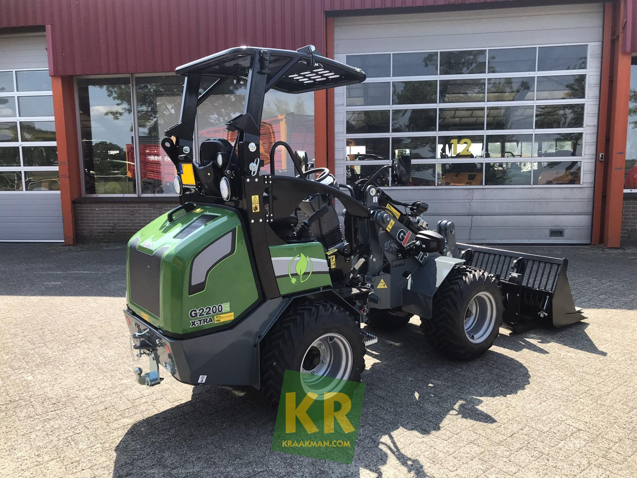 G2200E Giant - Kĺbový nakladač: obrázok 3 G2200E Giant - Kĺbový nakladač: obrázok 3