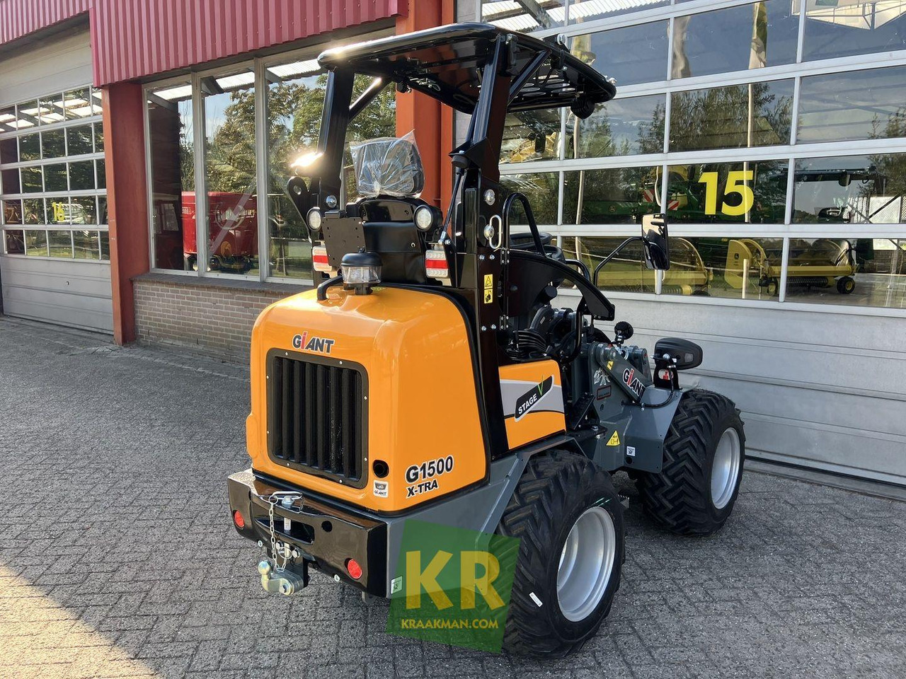 Giant G1500 Xtra - Kĺbový nakladač: obrázok 4 Giant G1500 Xtra - Kĺbový nakladač: obrázok 4
