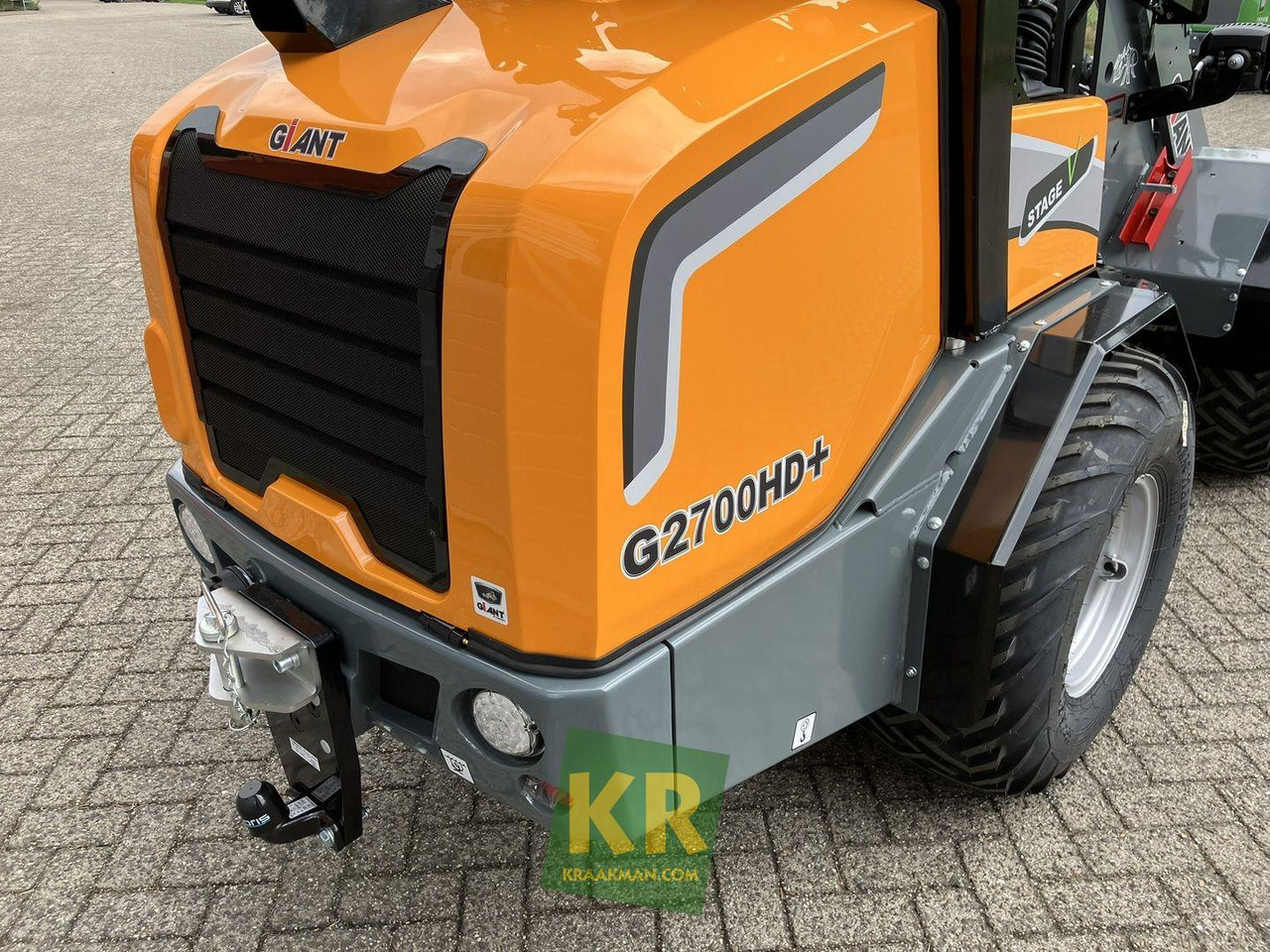 Giant G2700 HD - Kĺbový nakladač: obrázok 5 Giant G2700 HD - Kĺbový nakladač: obrázok 5