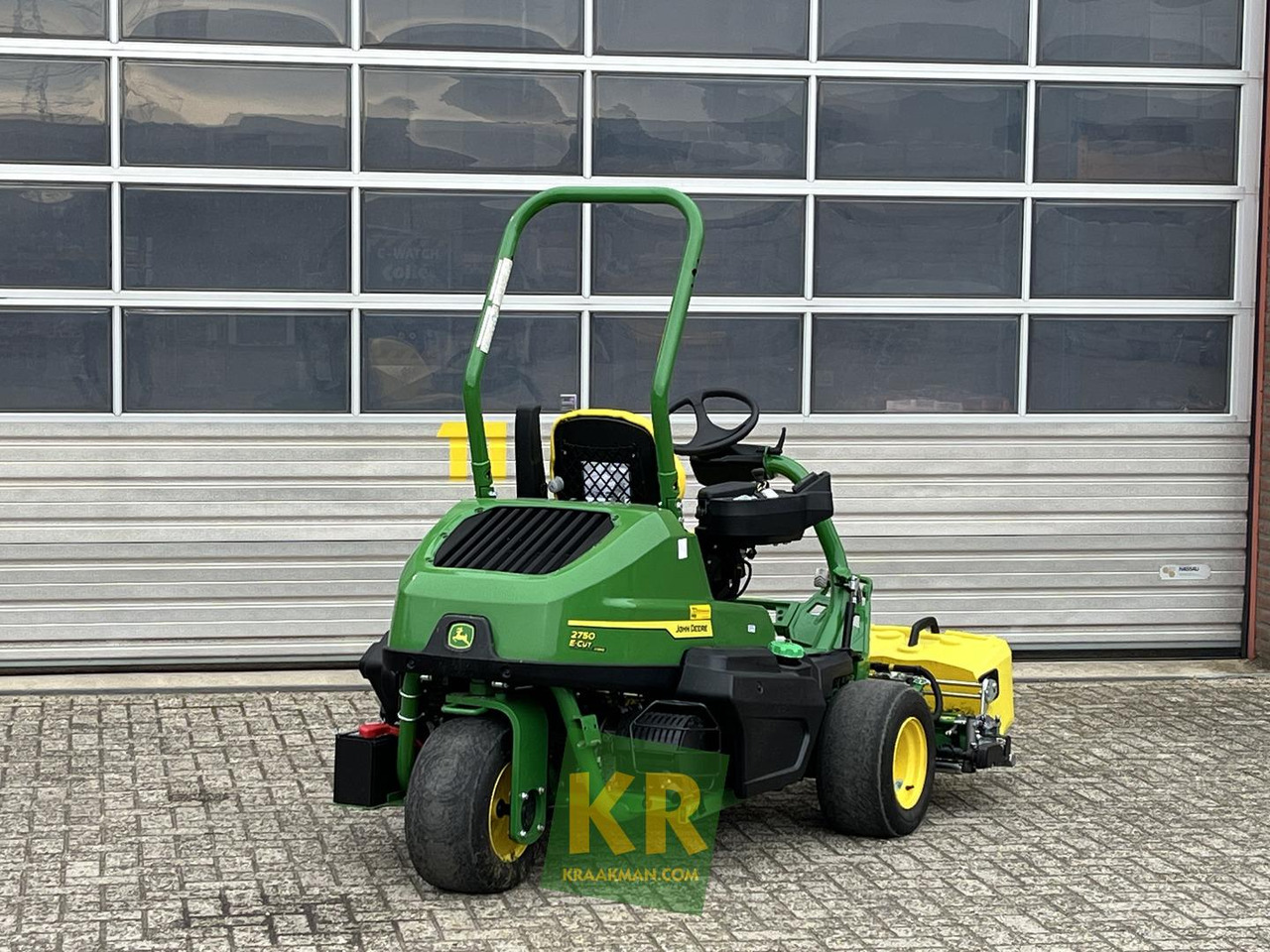 John Deere 2750 E-CUT HYBRID - Záhradná kosačka: obrázok 5 John Deere 2750 E-CUT HYBRID - Záhradná kosačka: obrázok 5