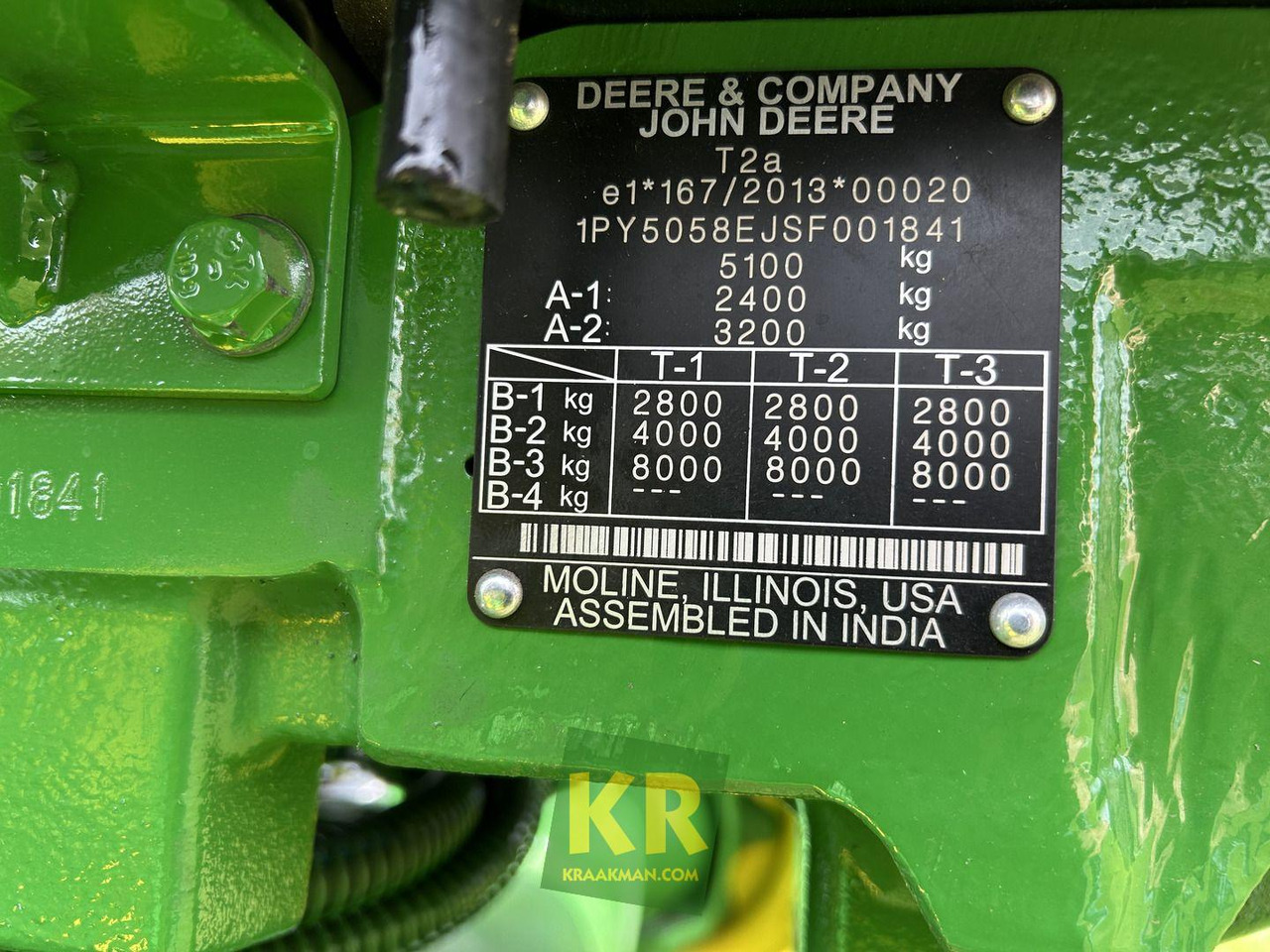 John Deere 5058E - Traktor: obrázok 5 John Deere 5058E - Traktor: obrázok 5